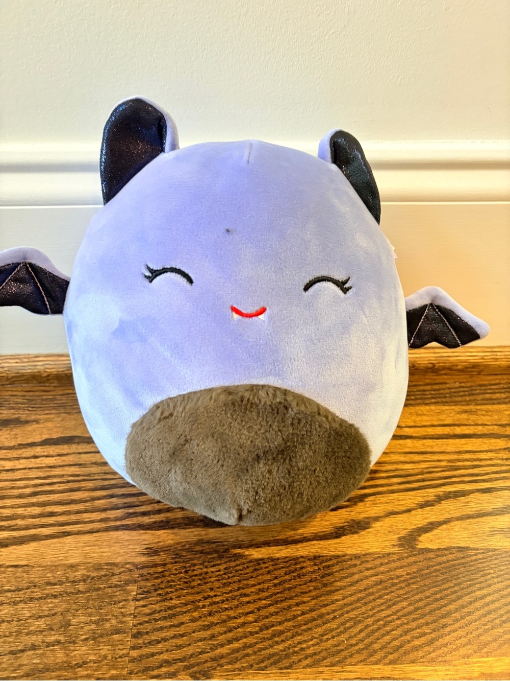NWT Squishmallows Joldy the Bat 8” Plush Halloween Kellytoy 2023